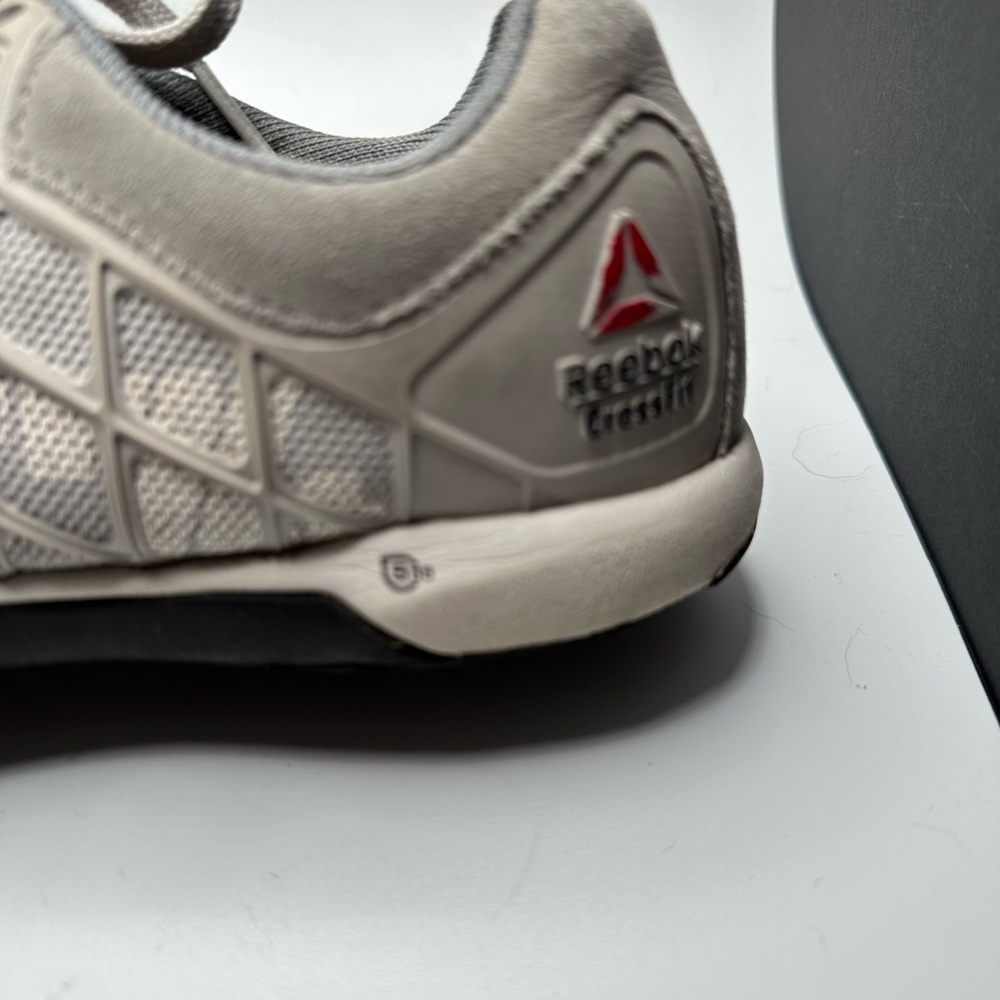 Reebok Gray Cross Training Athletic Shoes size 7.5 EUC - Picture 11 of 13